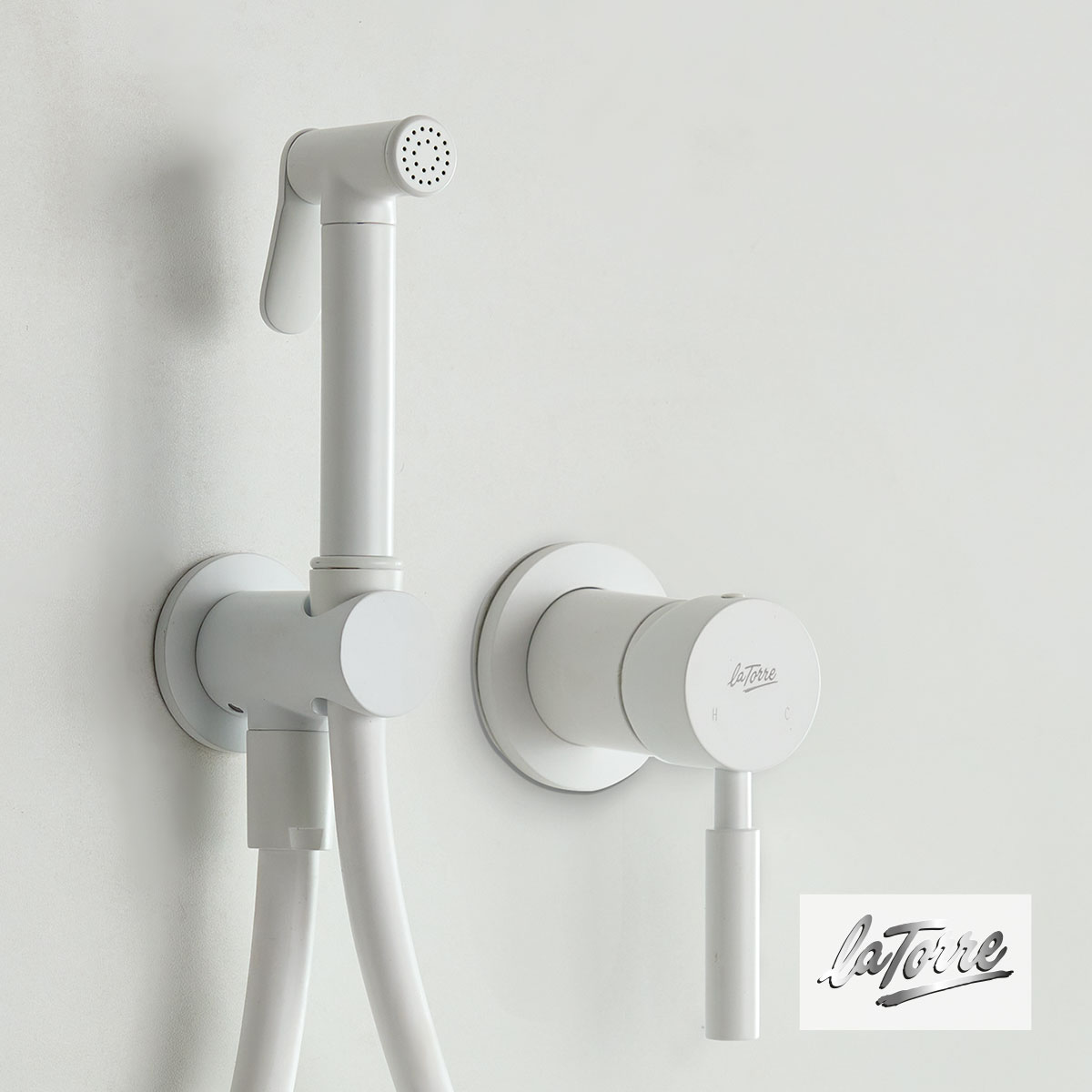 Σύστημα Μπιντέ με Μίκτη Εντοιχισμού Ζεστό-Κρύο Σύστημα Μπιντέ με Μίκτη Εντοιχισμού Ζεστό-Κρύο, Flush-Mix Τech La Torre White Matt - Image 1
