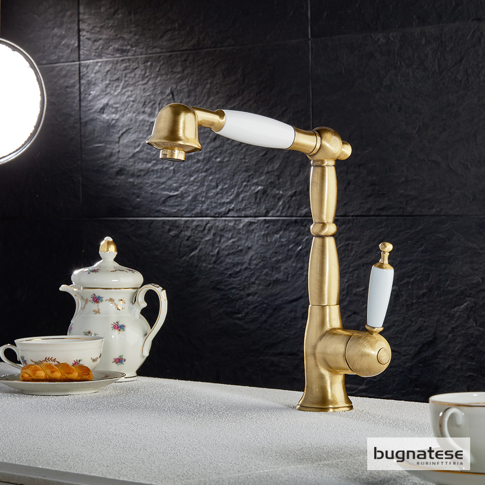 Μπαταρία Νεροχύτη Κουζίνας με Τηλέφωνο Oxford Bugnatese Bronze Μπαταρία Νεροχύτη Κουζίνας με Τηλέφωνο Oxford Bugnatese Bronze - Image 1