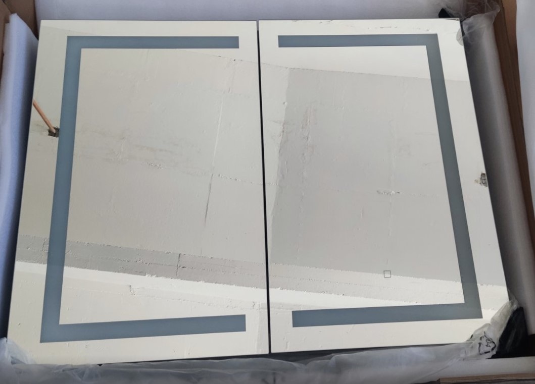 ΚΑΘΡΕΦΤΗΣ ΜΕ ΝΤΟΥΛΑΠΙ 70x90 LUMINOR ΚΑΘΡΕΦΤΗΣ ΜΕ ΝΤΟΥΛΑΠΙ 70x90 LUMINOR - Image 1